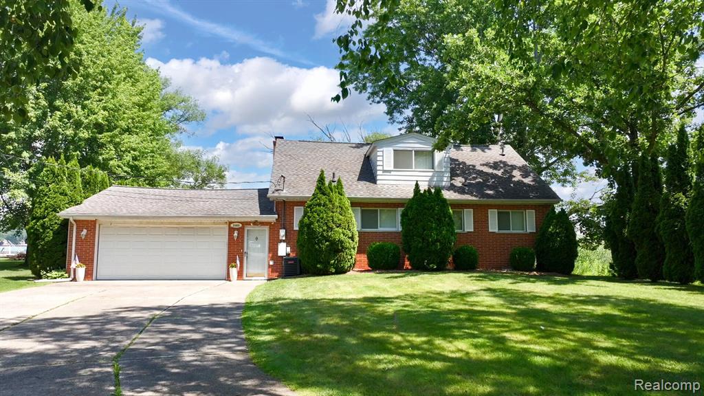 main property photo 43
