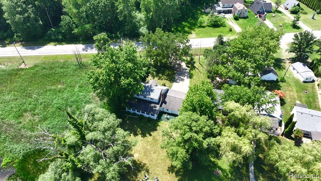 main property photo 51