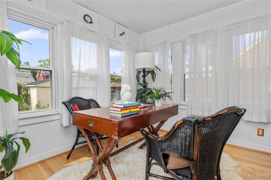 main property photo 21