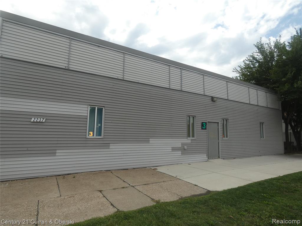 main property photo 3