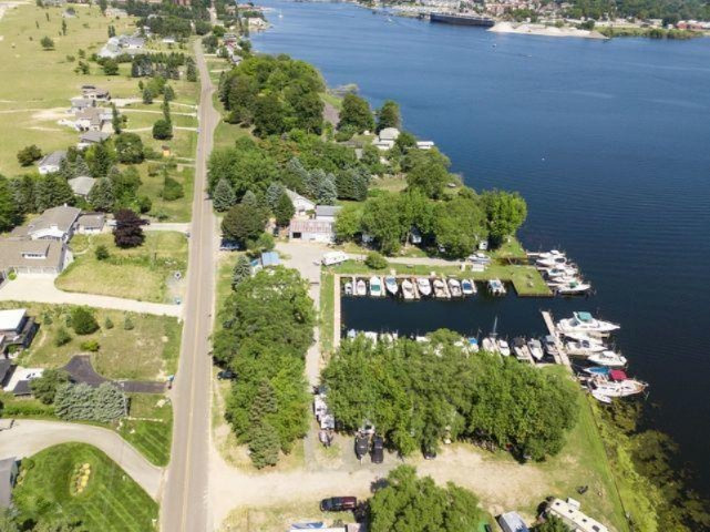 main property photo 17