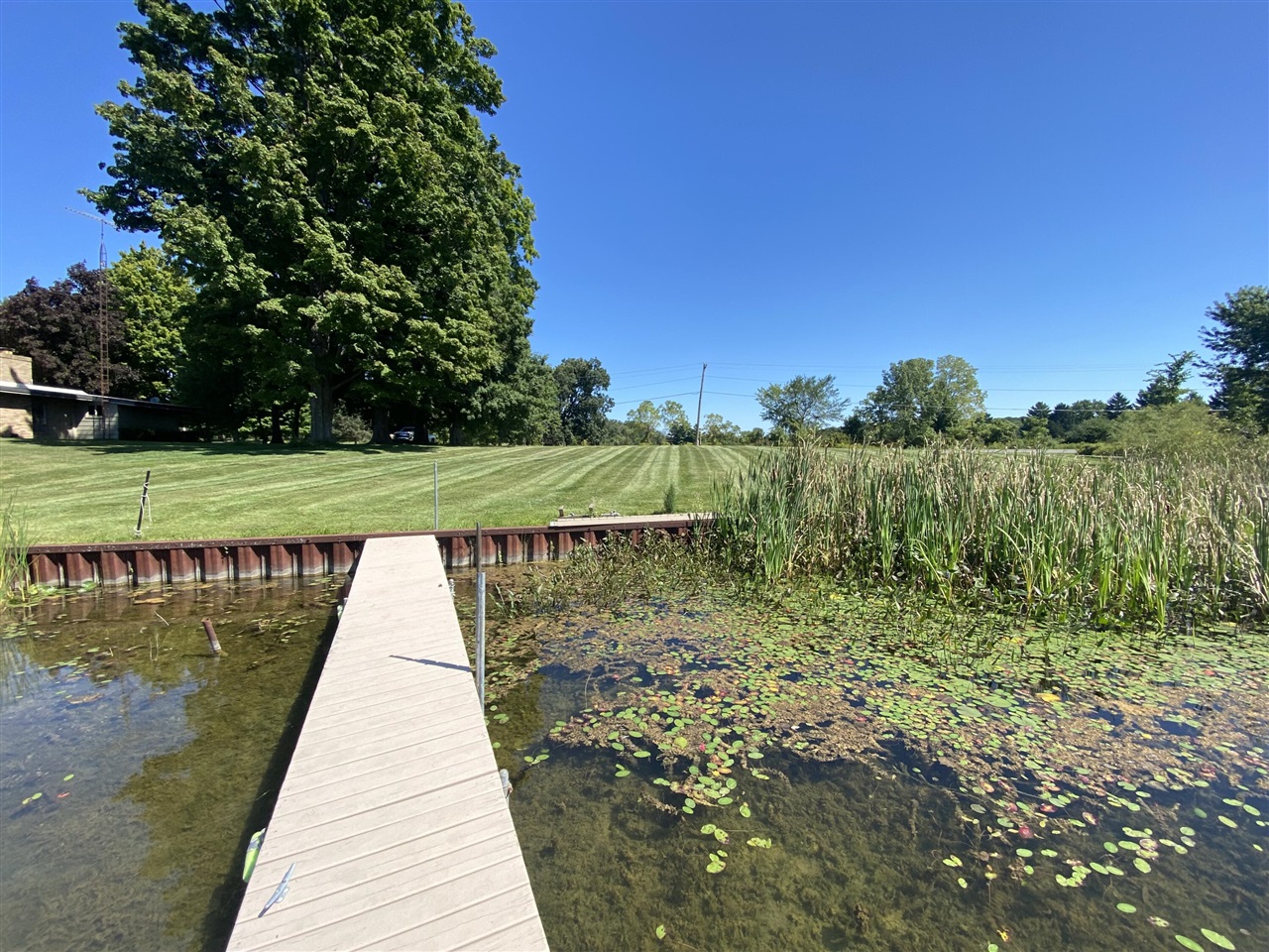 main property photo 40