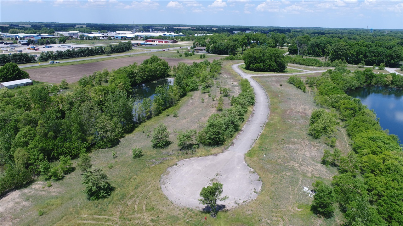 main property photo 3