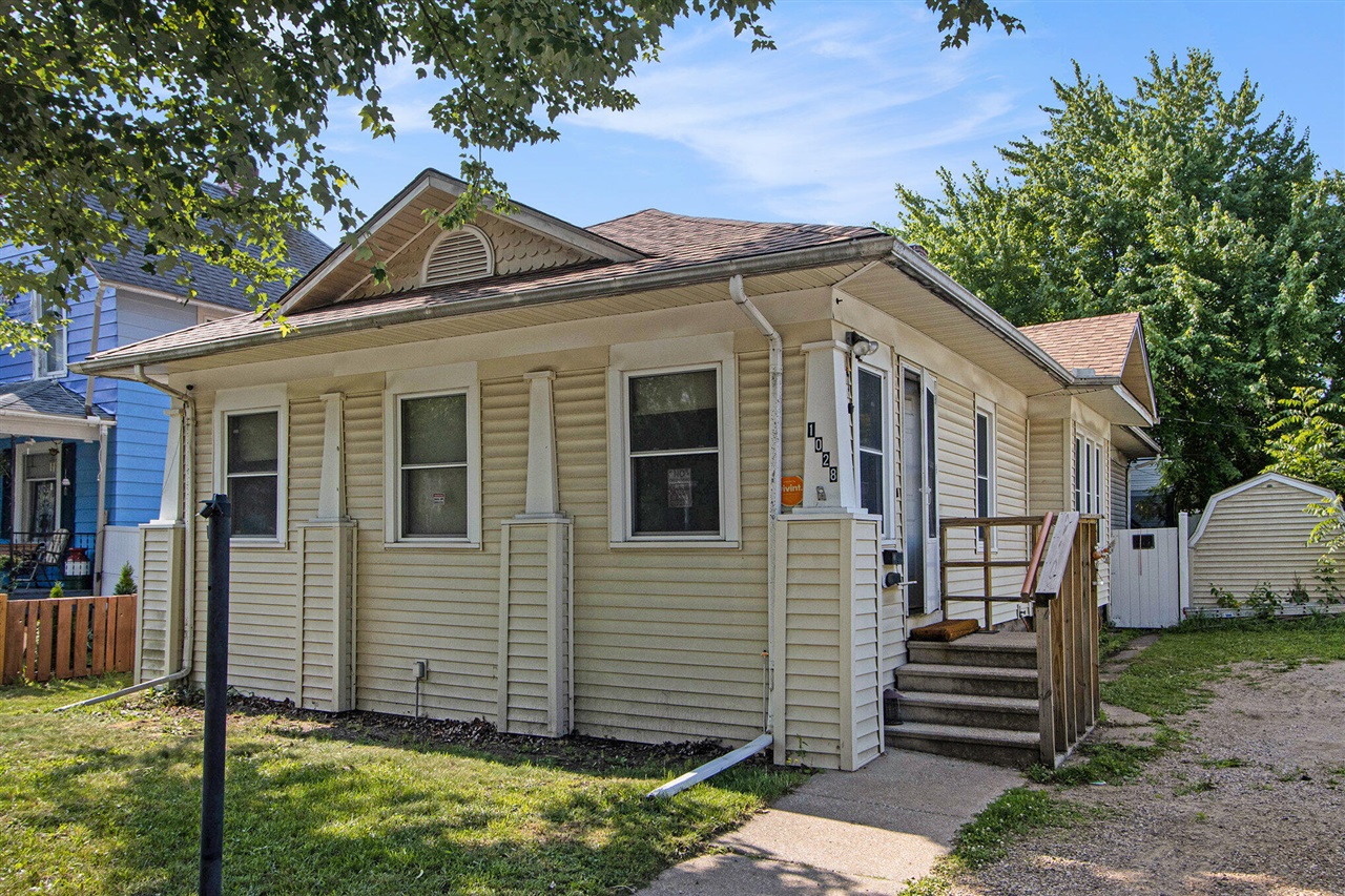 main property photo 2