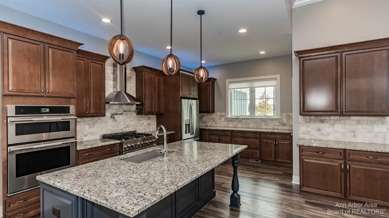 main property photo 64