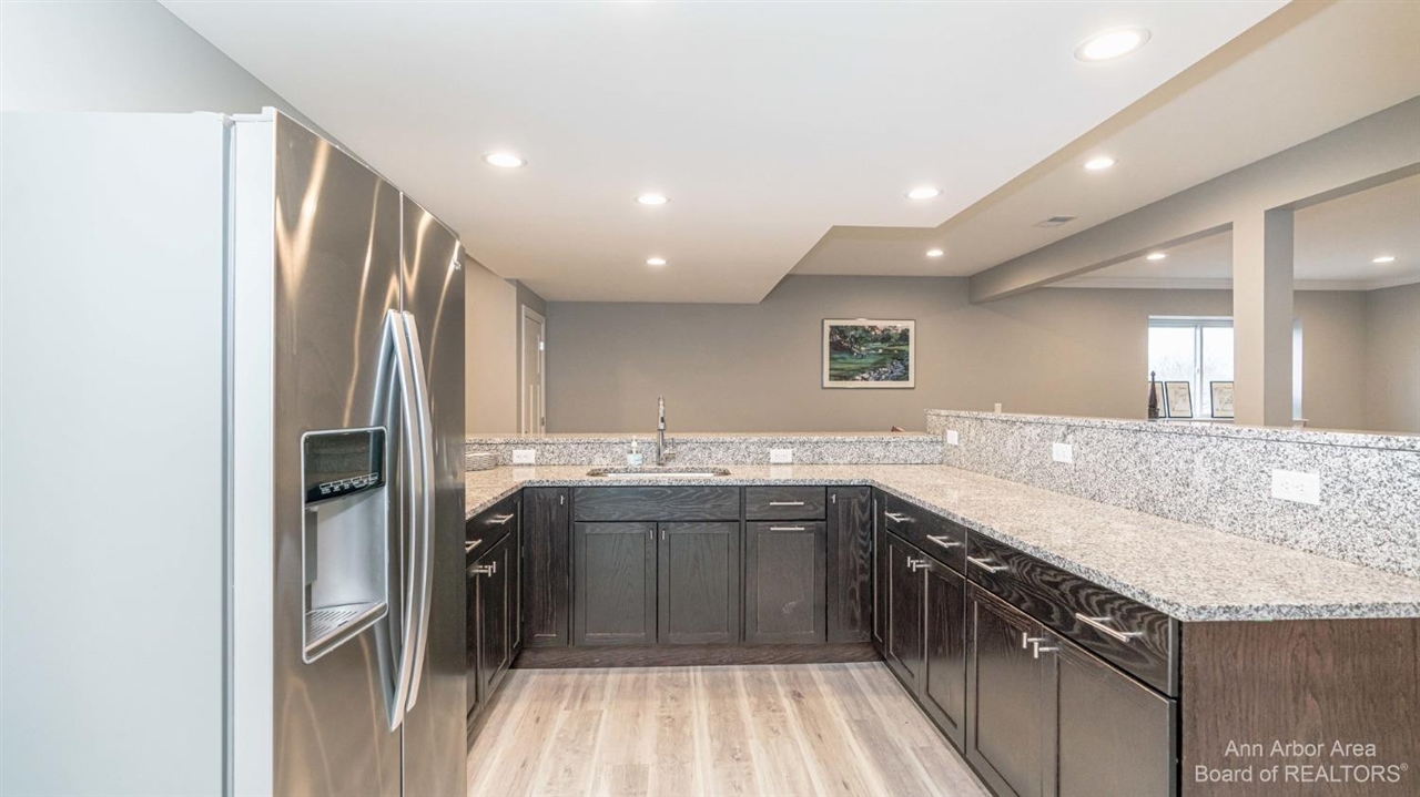 main property photo 80