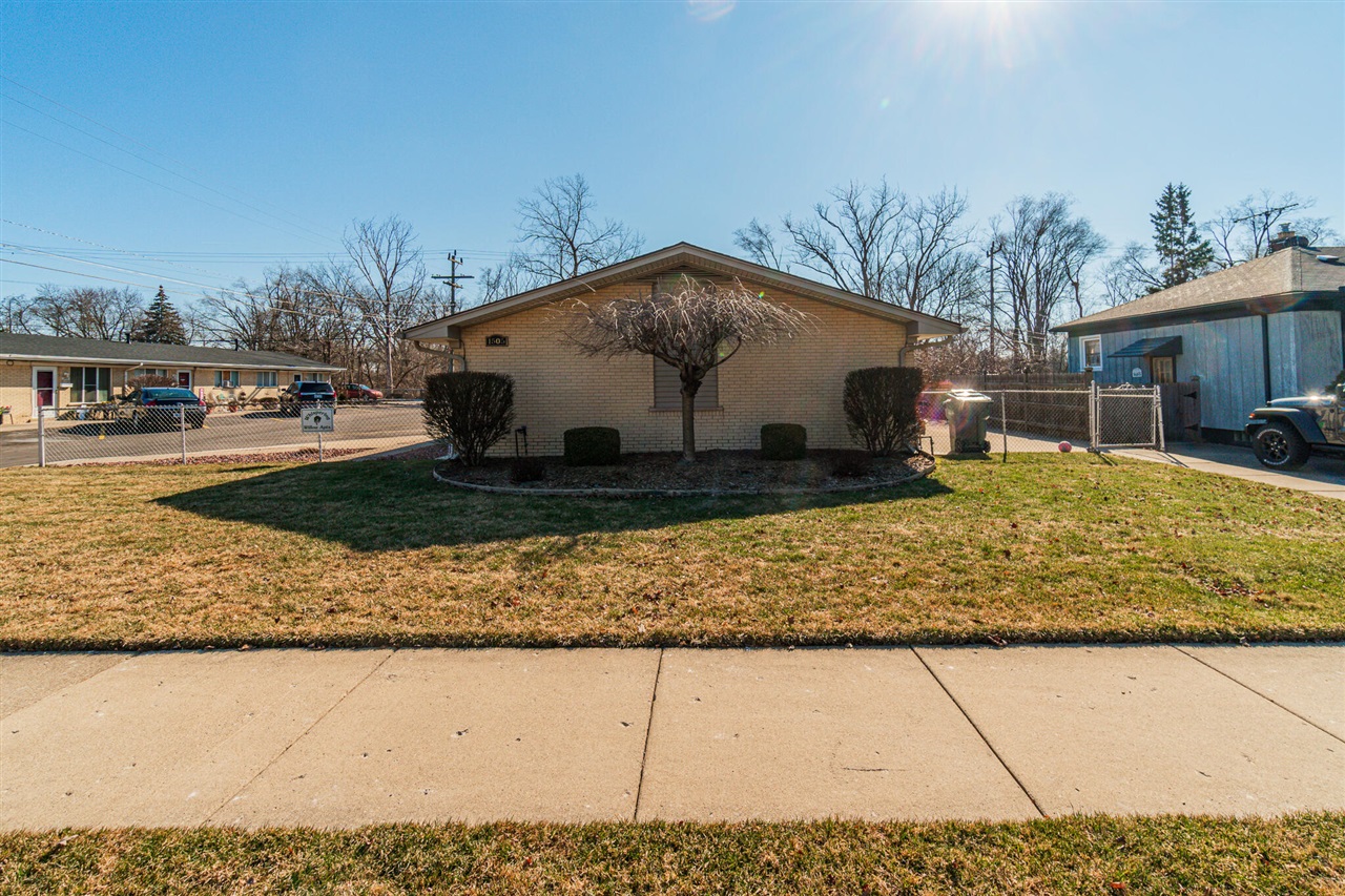 main property photo 1