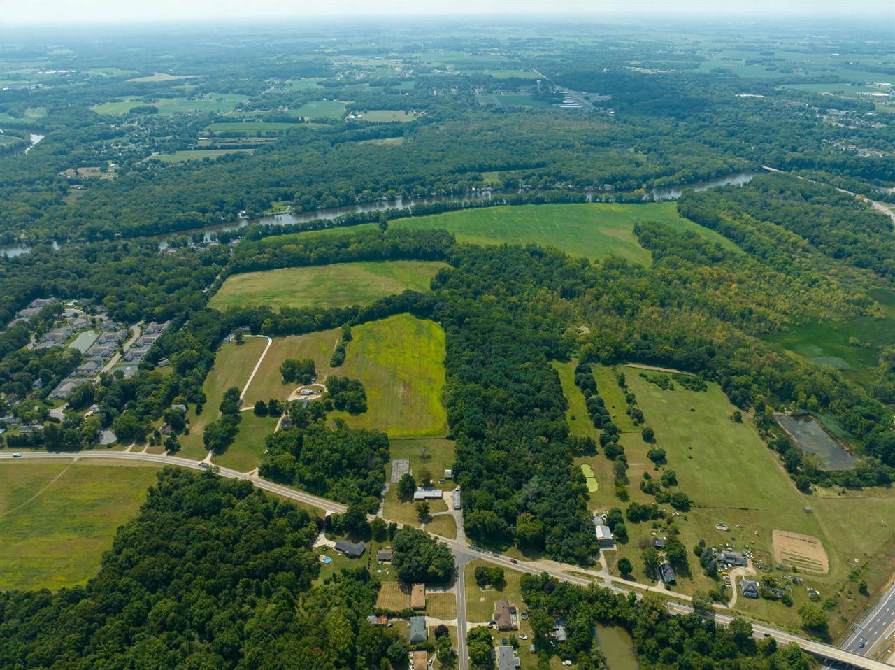 main property photo 3