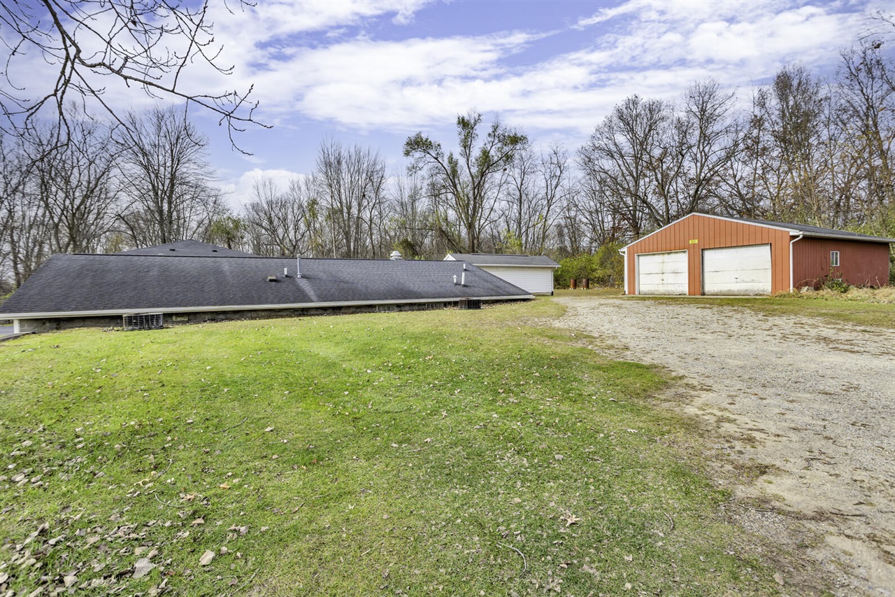 main property photo 53