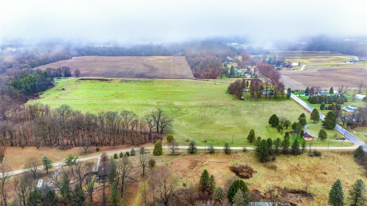 main property photo 8