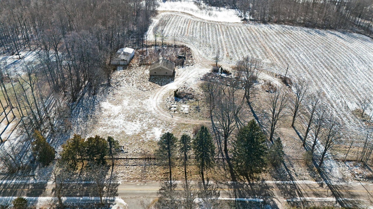 main property photo 42