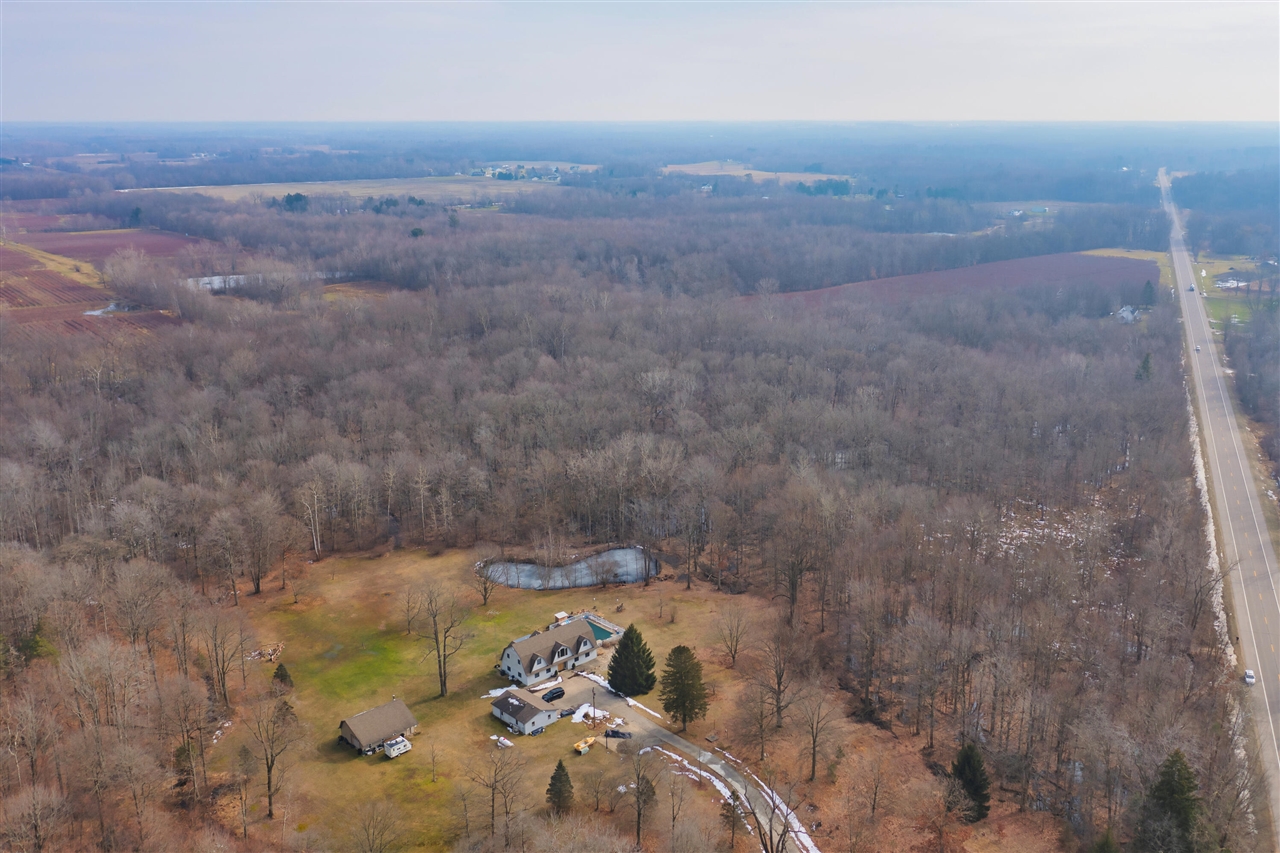 main property photo 18