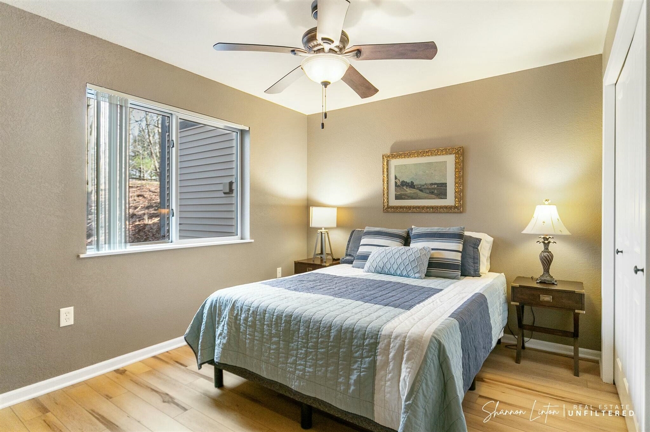 property viewer photo 12
