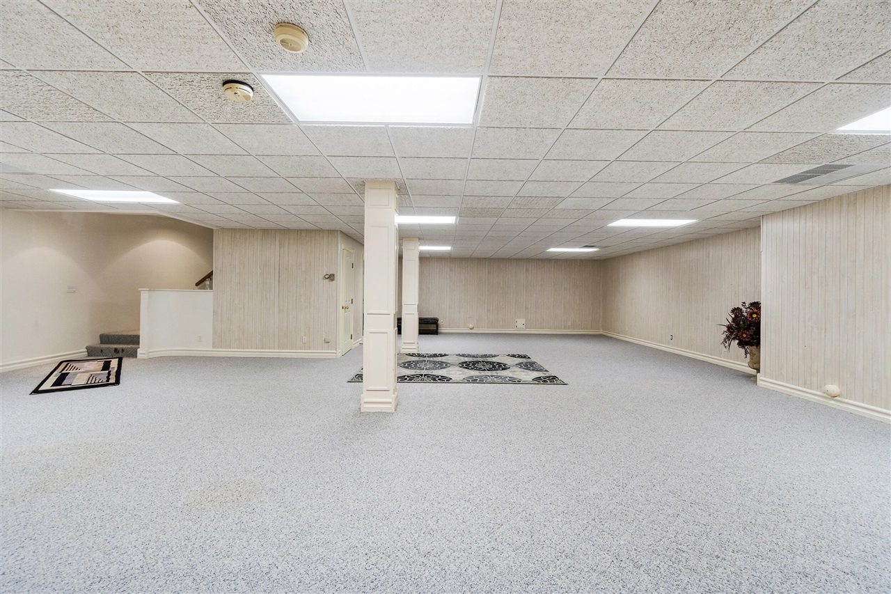 main property photo 59