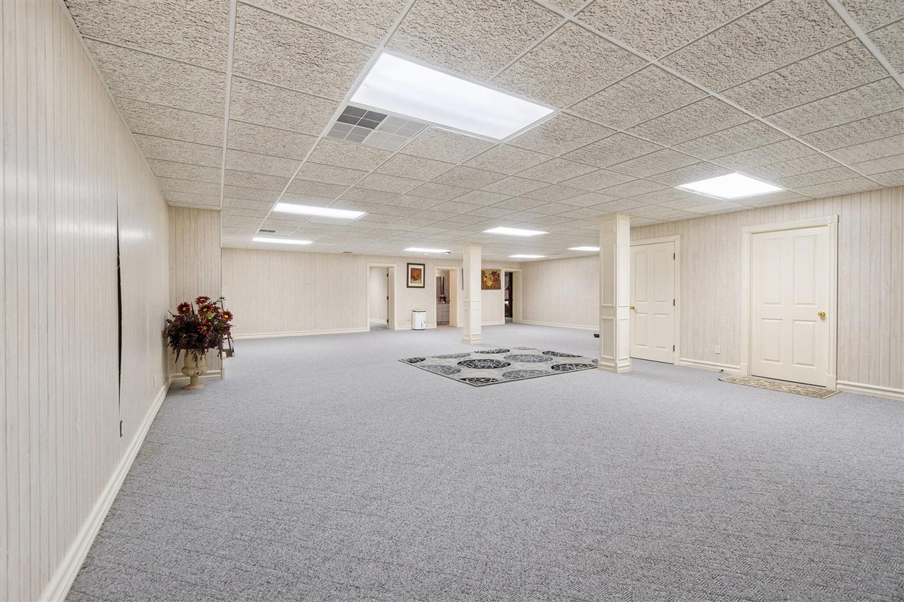 main property photo 60