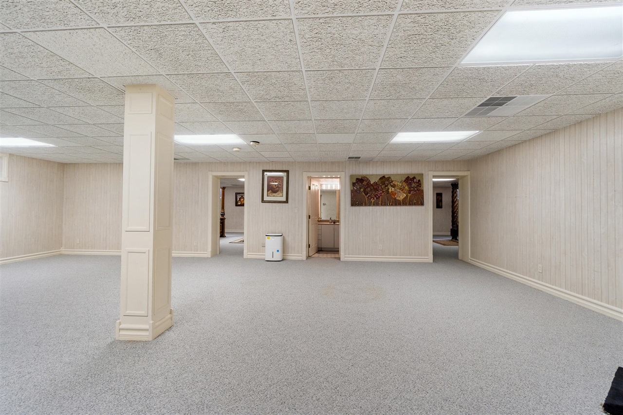main property photo 61