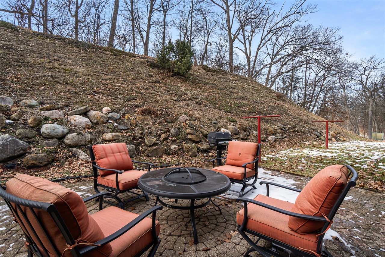 main property photo 64