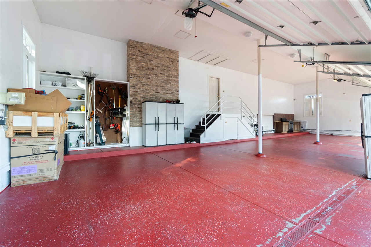 main property photo 71