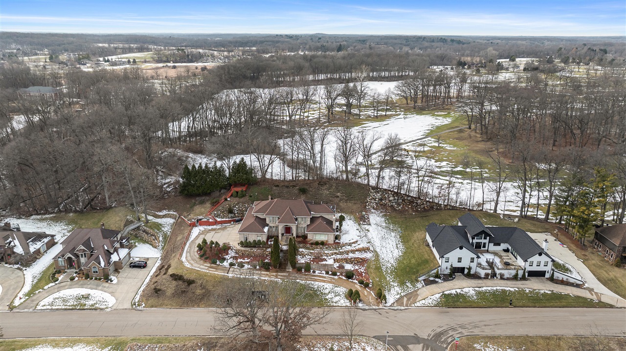 main property photo 80