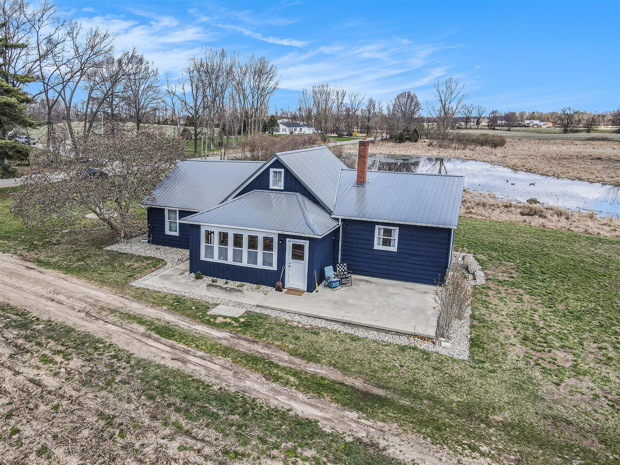 main property photo 1