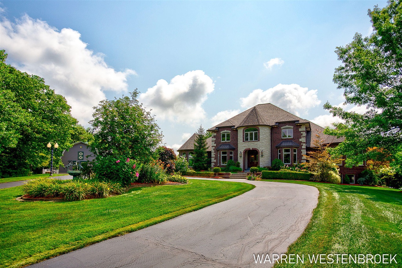 main property photo 3