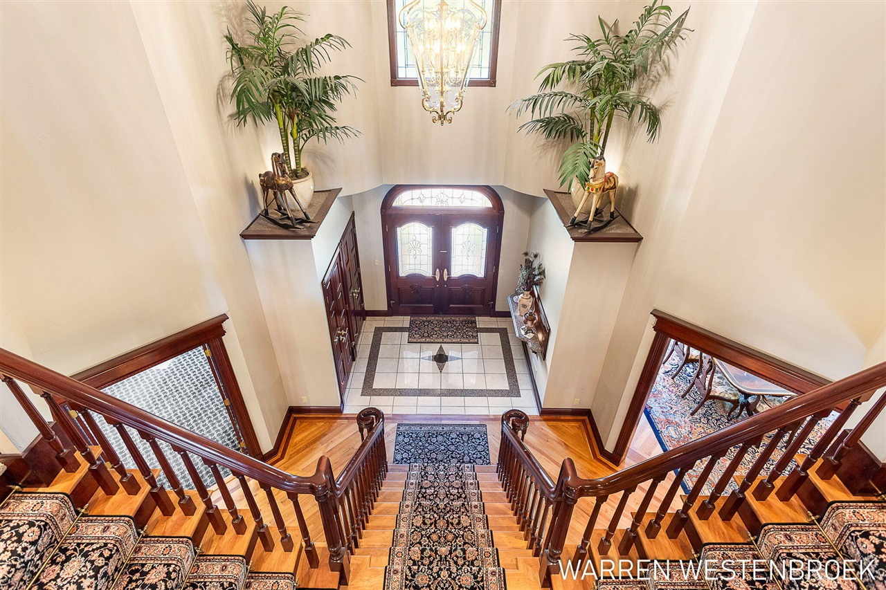 main property photo 60