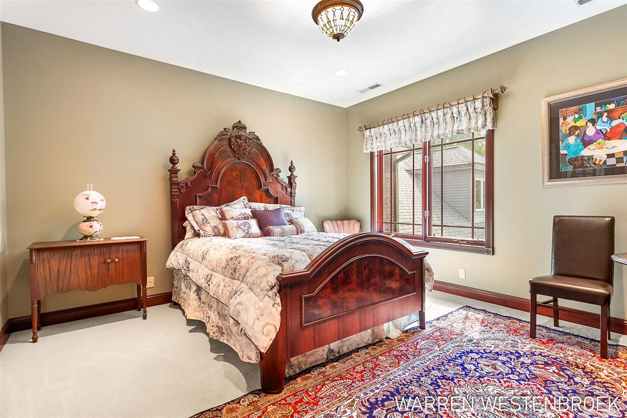 main property photo 77