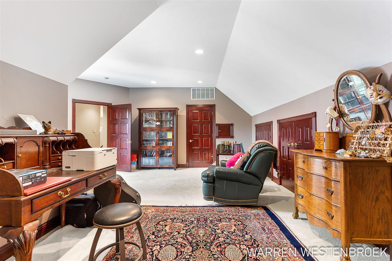 main property photo 84