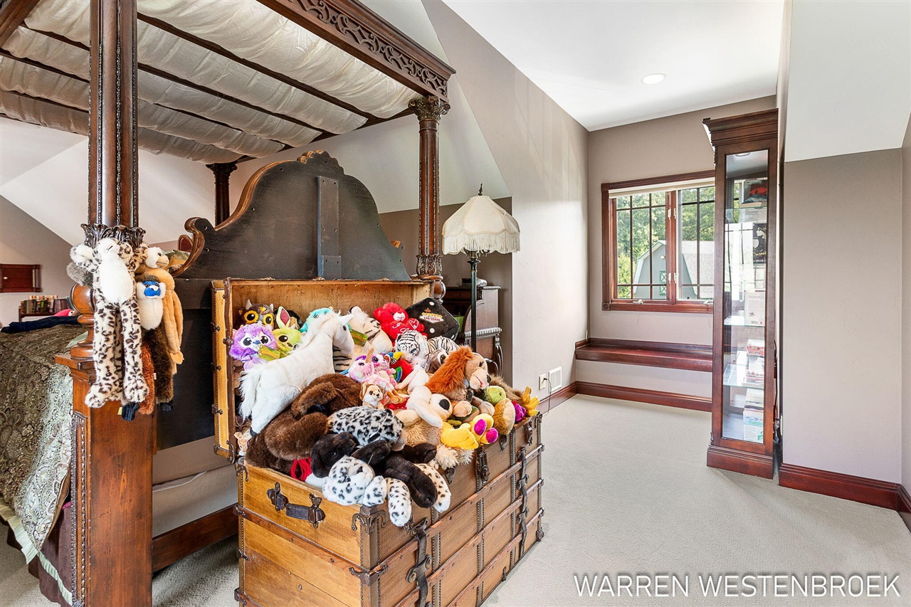 main property photo 85