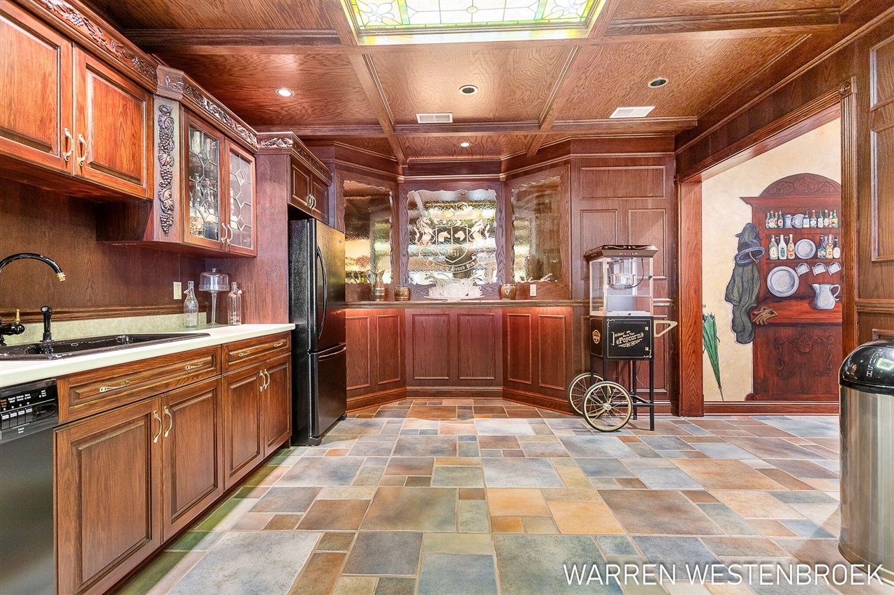 main property photo 98