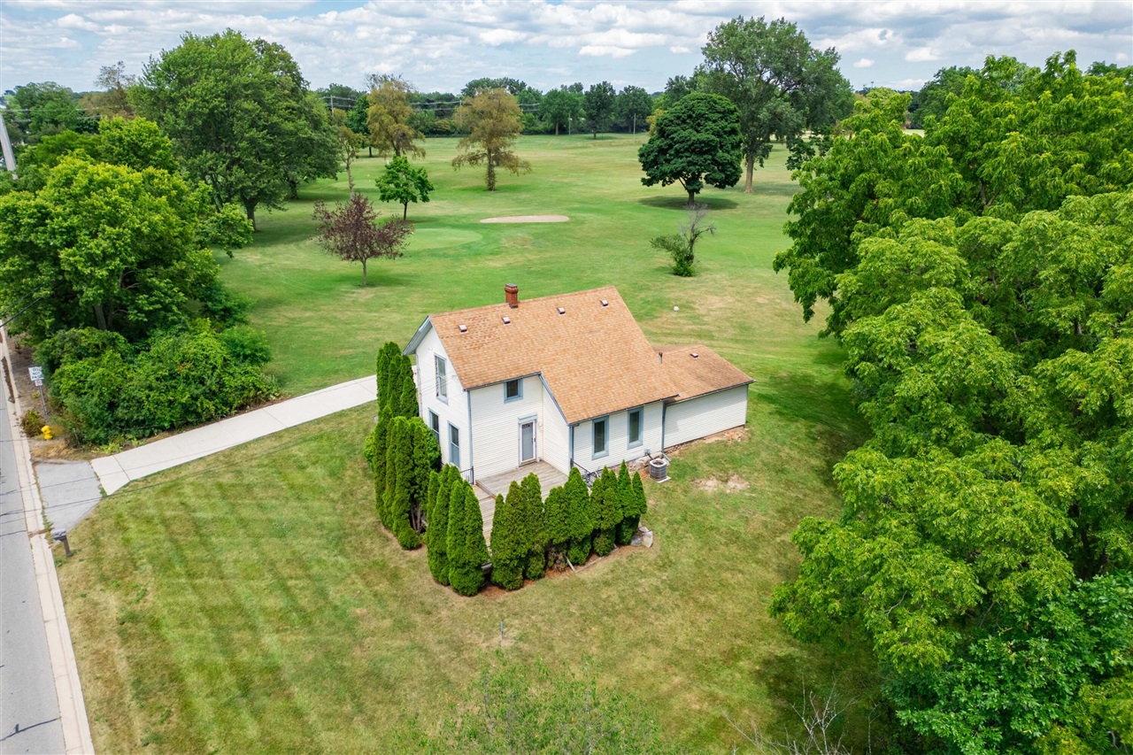 main property photo 20