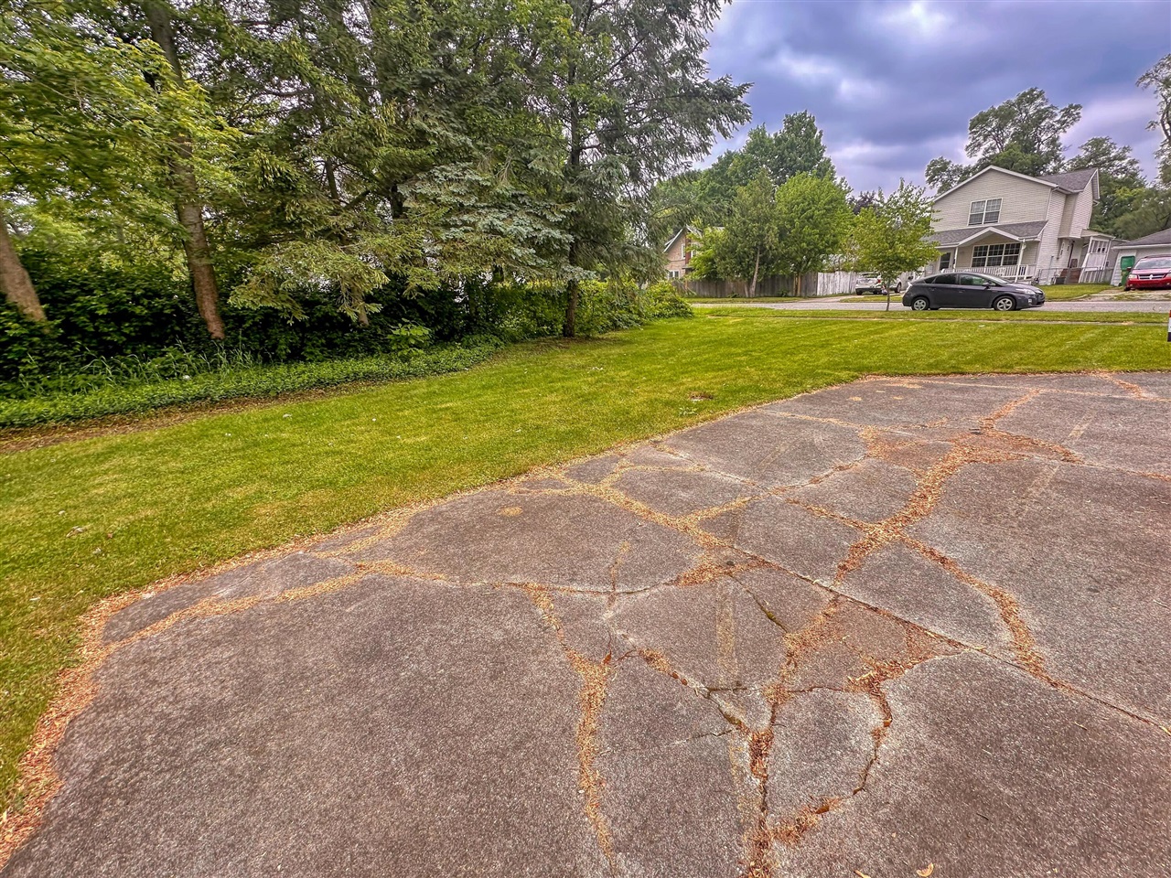 main property photo 8