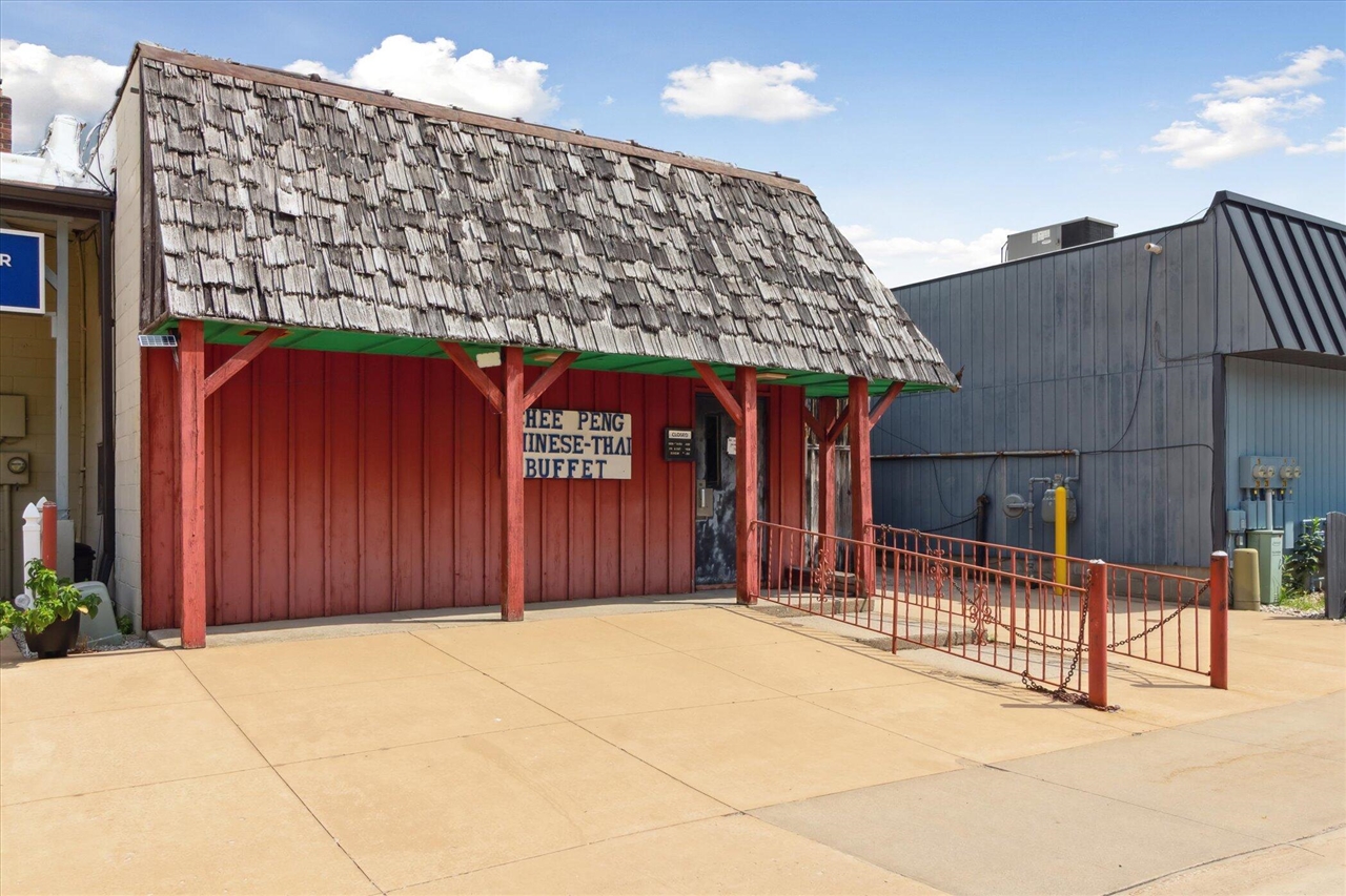 main property photo 50