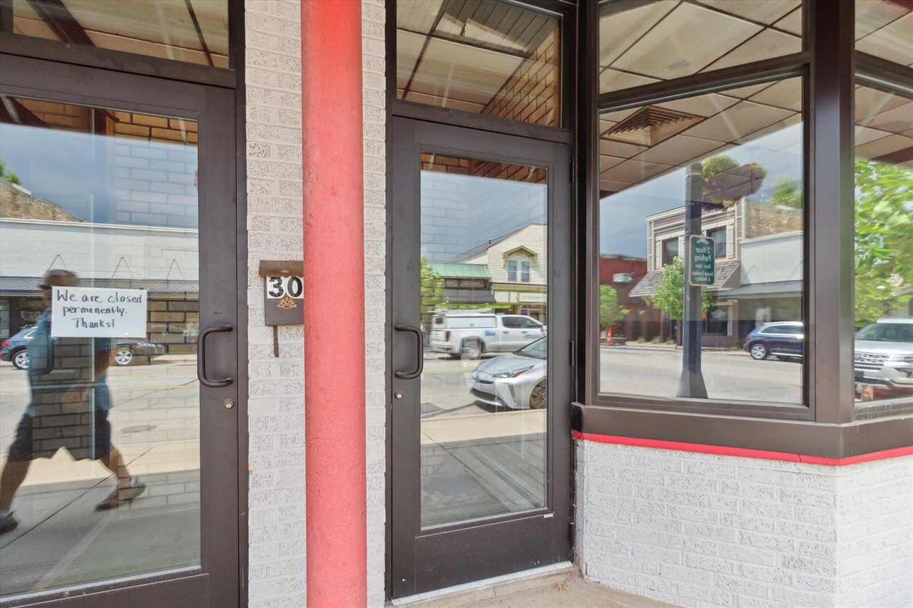 main property photo 8