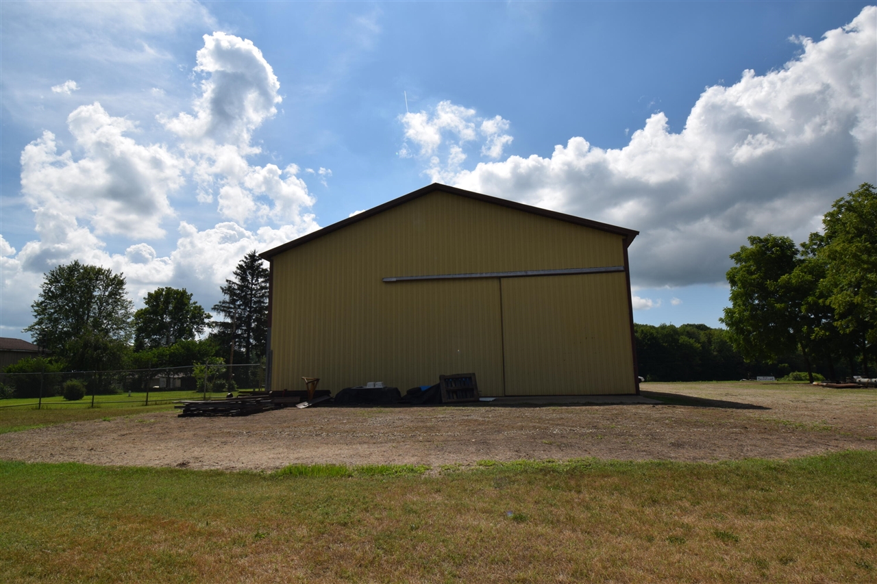 main property photo 5