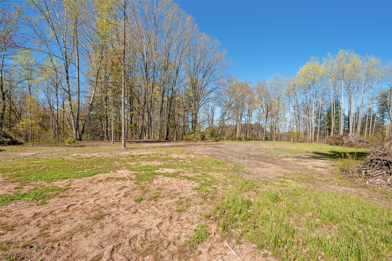 main property photo 89