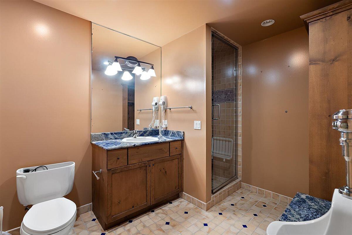 main property photo 81