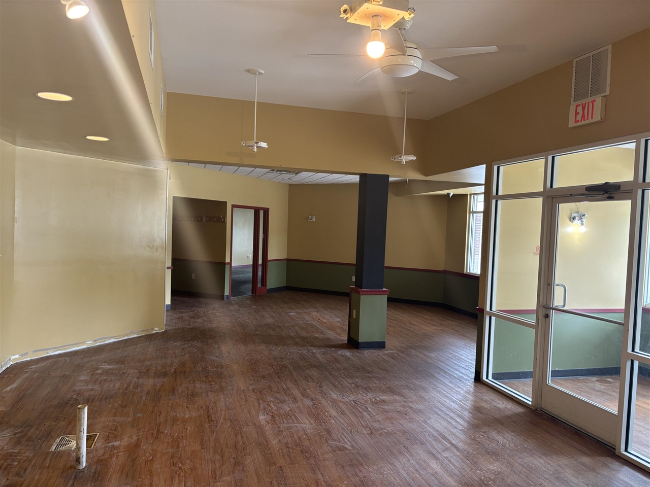 main property photo 4