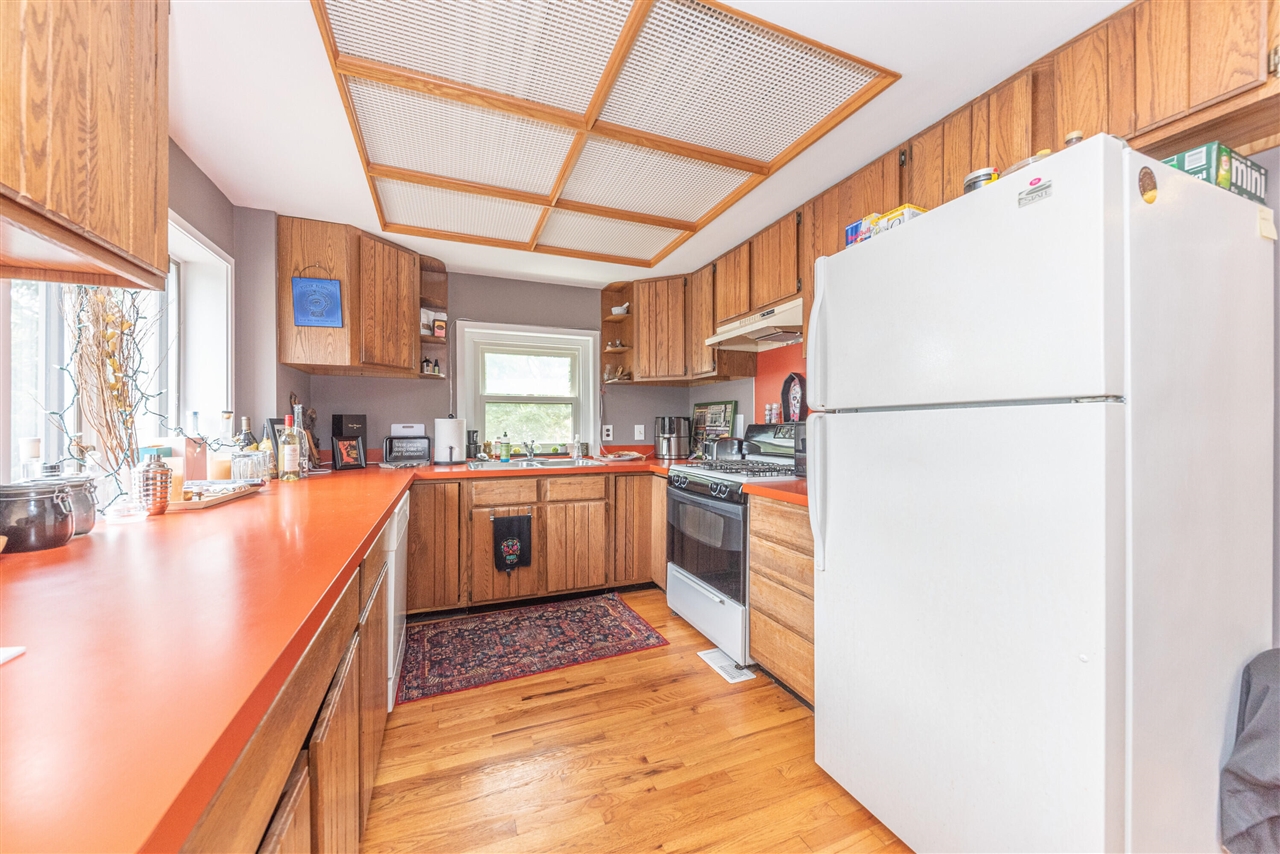 main property photo 58
