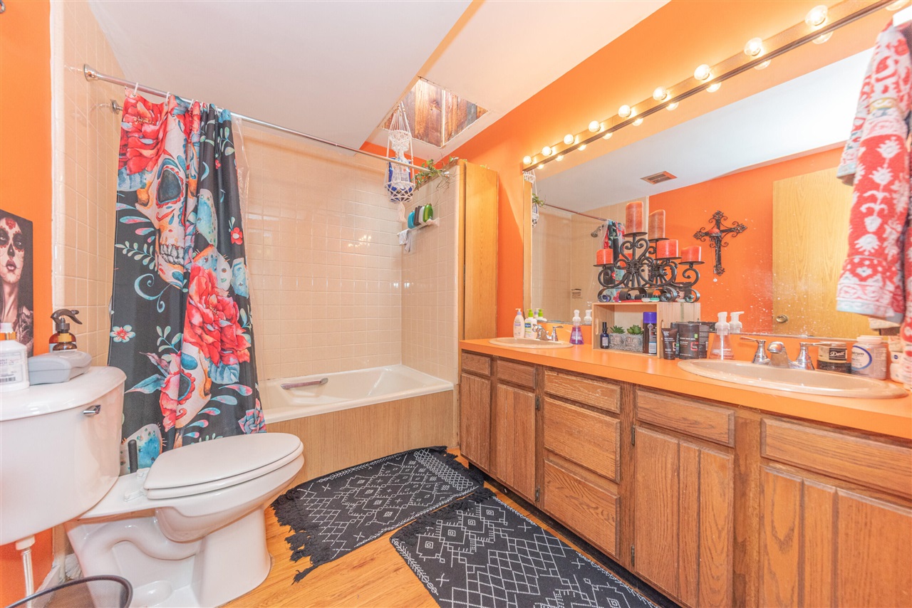 main property photo 60