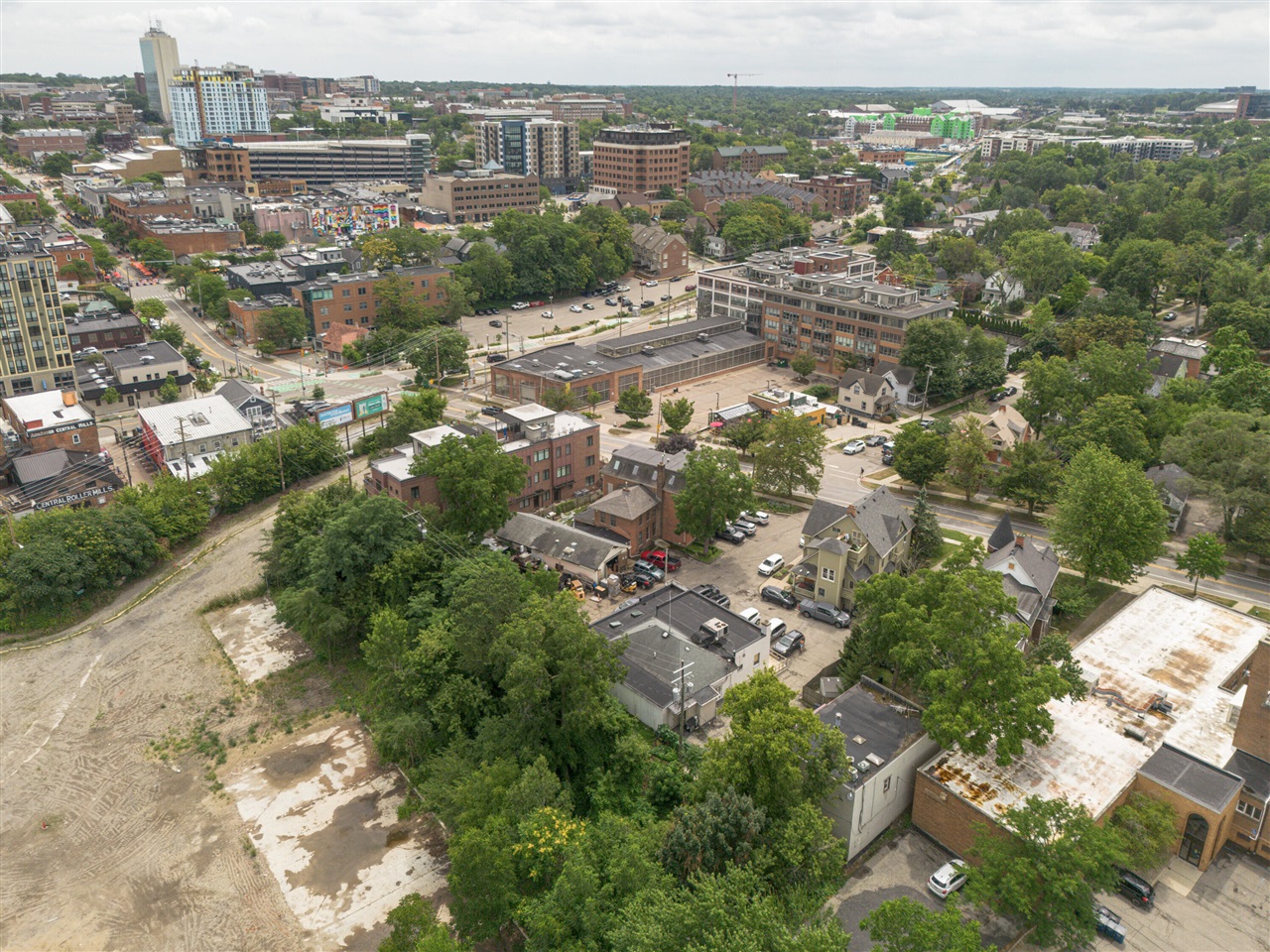 main property photo 69