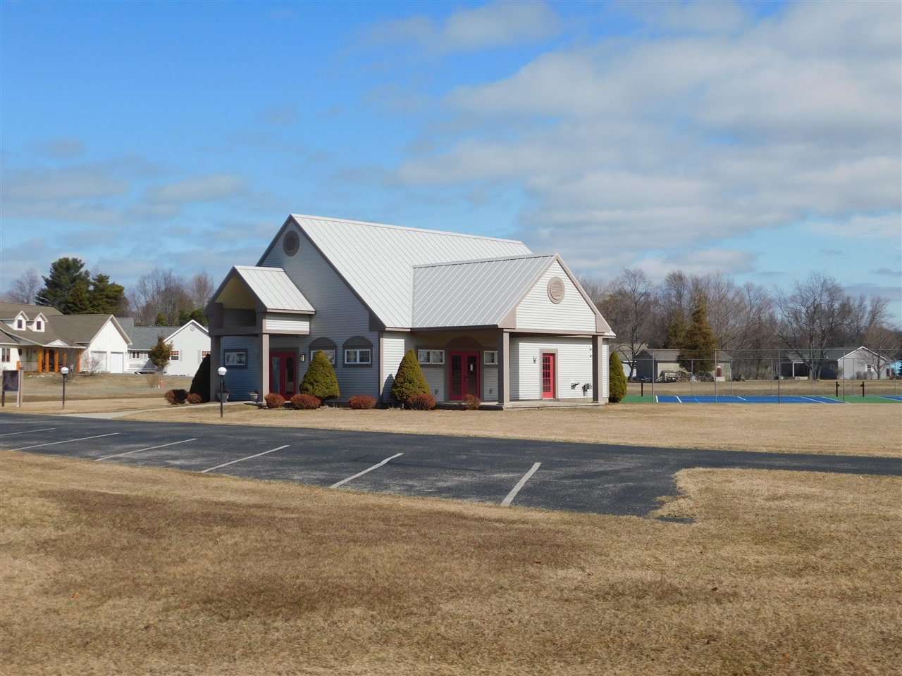 main property photo 3