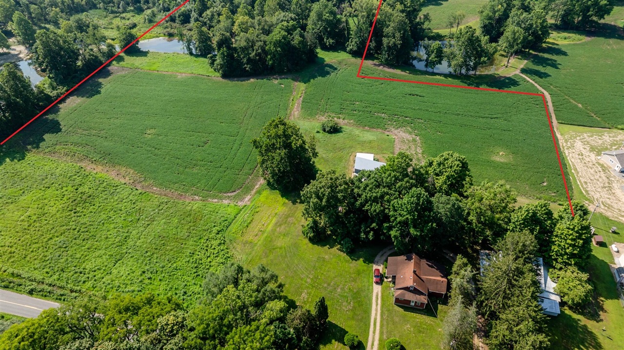 main property photo 10