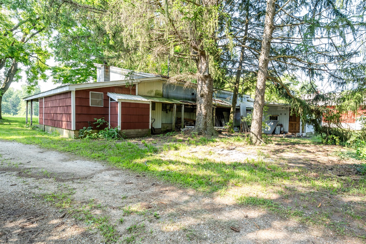 main property photo 15