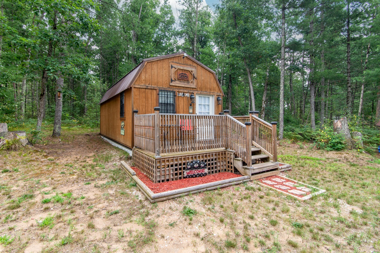 main property photo 17