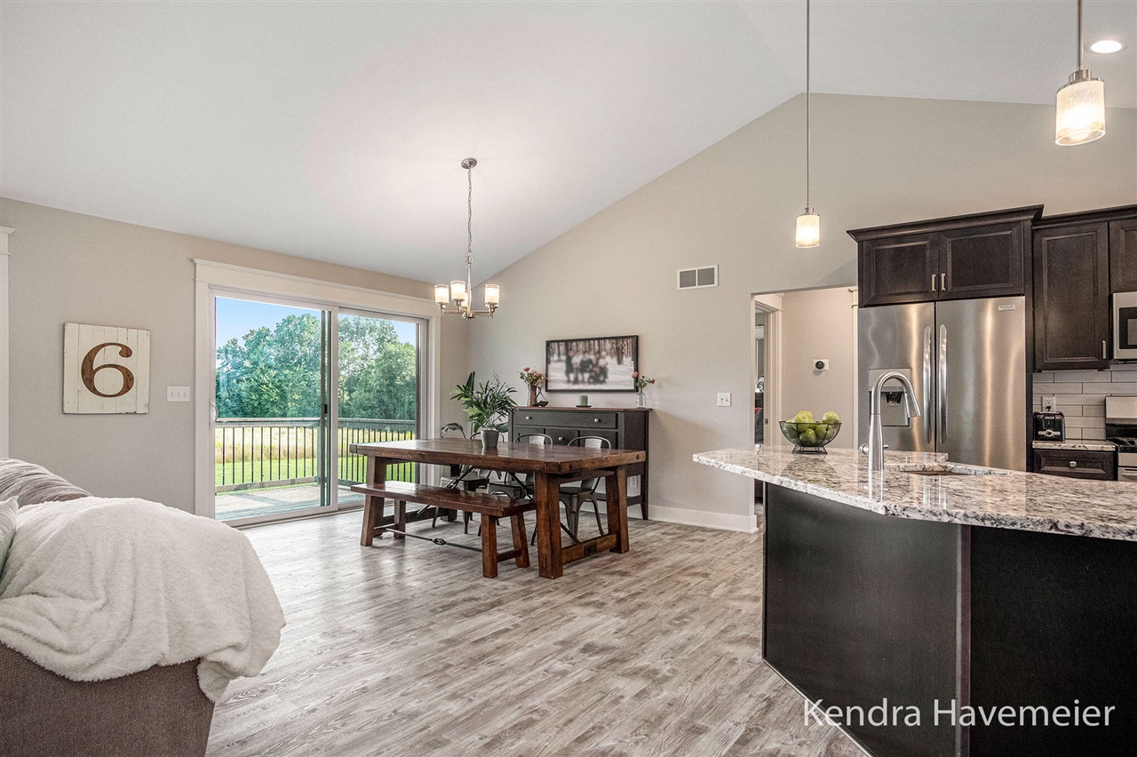 property viewer photo 9