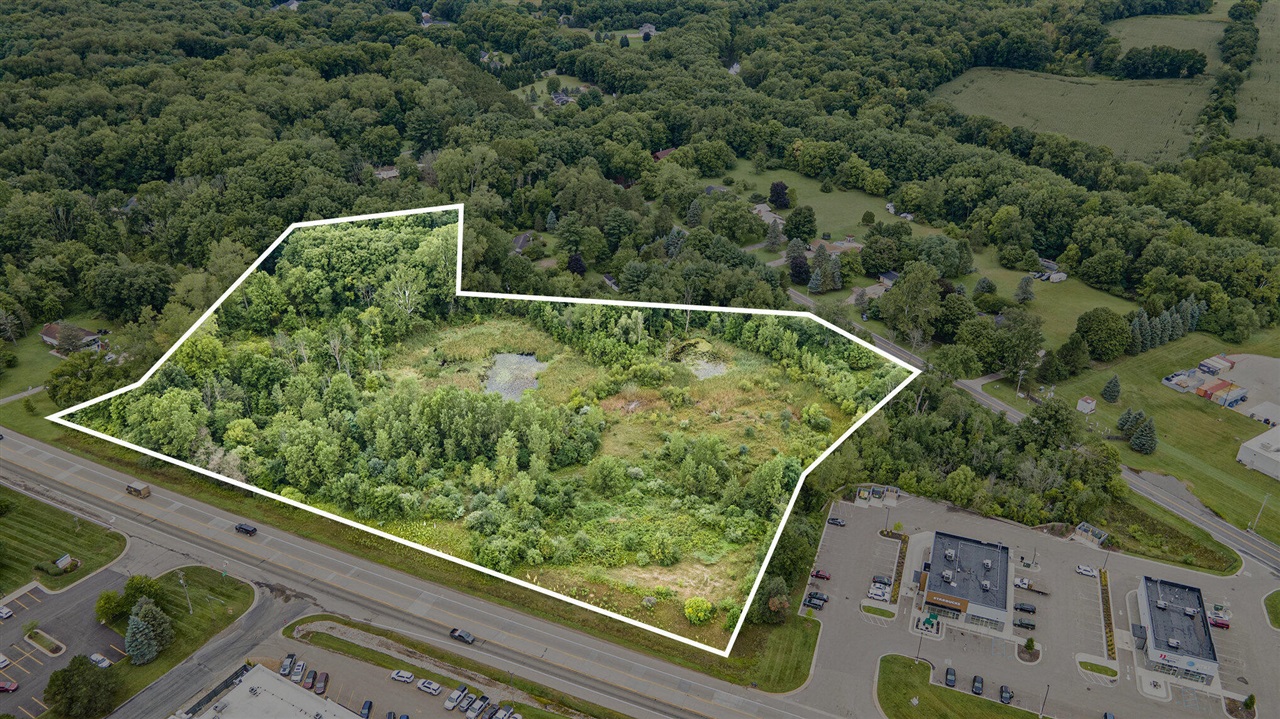 main property photo 15