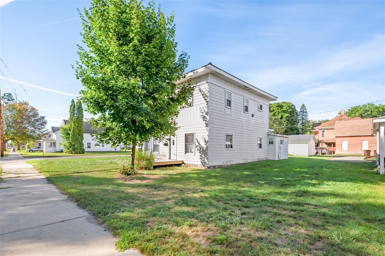 main property photo 3