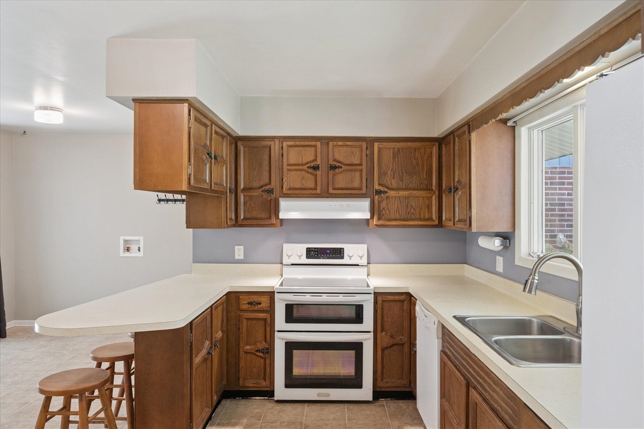 property viewer photo 15