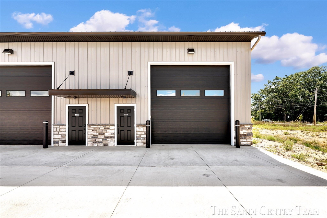 main property photo 0